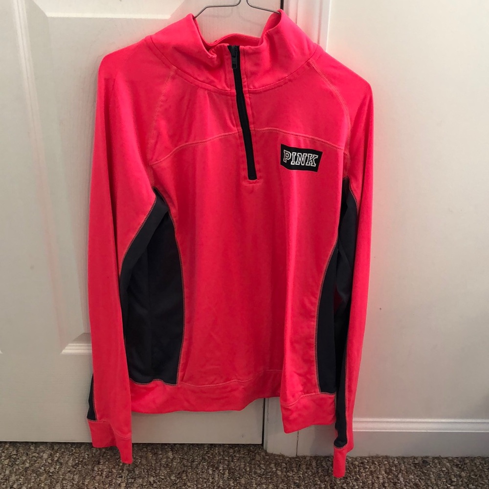 Sweatshirt - Picture 1 of 2